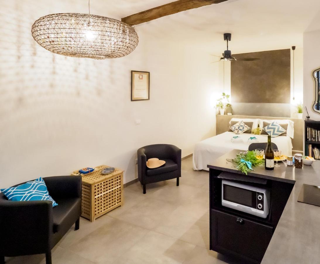 Camaella Luxury Studio Вернацца Экстерьер фото