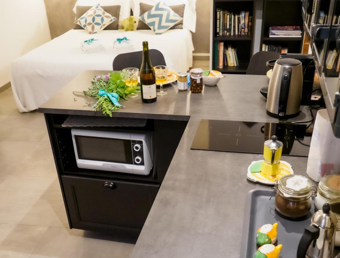 Camaella Luxury Studio Вернацца Экстерьер фото