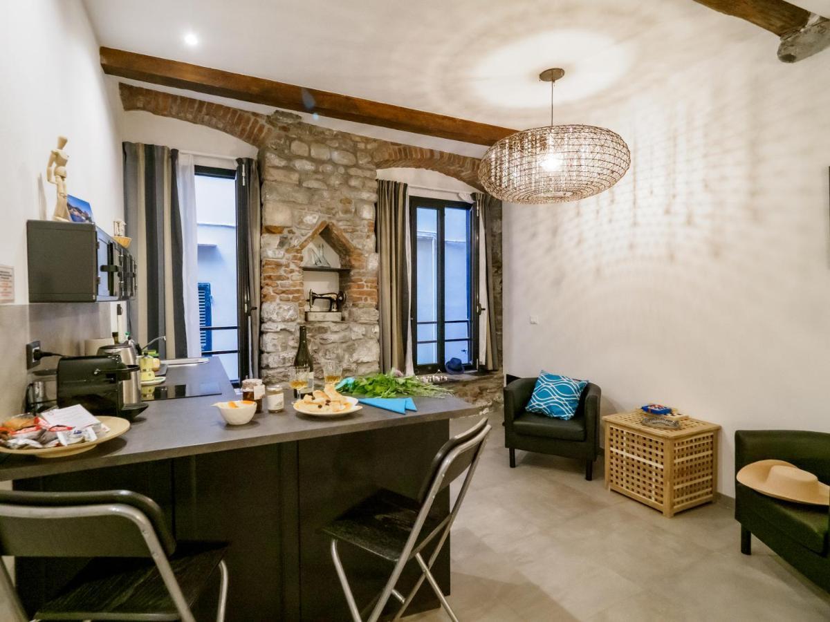 Camaella Luxury Studio Вернацца Экстерьер фото